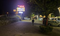 Kına gecesinde eğlenenlerin üzerine disko topu düştü: 3 yaralı
