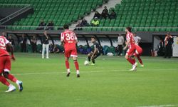 Sakarya'da oynanan maçta Bandırmaspor Bolu'yu 4-1 mağlup etti
