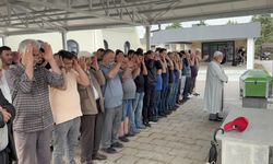 Sakarya sınırındaki feci kazada hayatını kaybeden Düzceli sürücü toprağa verildi