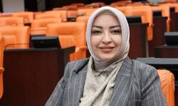 Çiğdem Erdoğan'dan 1 Mayıs kutlaması