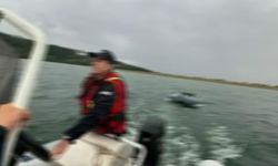 Sapanca Gölü'nde mahsur kalan iki kişi kurtarıldı