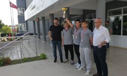 Masa tenisi turnuvasında şampiyon belli oldu
