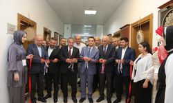 El emekleri sergilendi