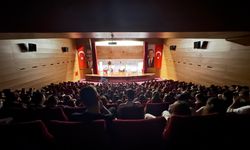 "Postacı" tiyatro oyunu Serdivanlılarla buluştu