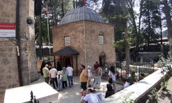 Akşemseddin Hazretleri Türbesine bayram tatilinde yoğun ilgi