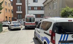Bıçaklı kavgada 2 kardeş ve polis memuru yaraladı