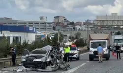 TEM'de otobüs ile otomobil çarpıştı: 3 yaralı