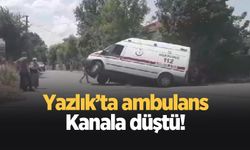 Ambulans kaza yaptı