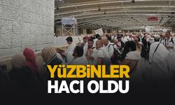 Yüzbinler hacı oldu