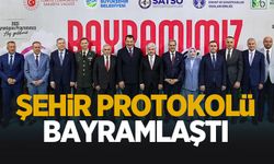 Sakarya protokolü bayramlaştı