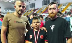 Sapanca Belediyesi Güreş Takımı Şampiyonluğa doymuyor