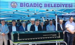 Fatih Turan babasının cenaze namazını kıldırdı