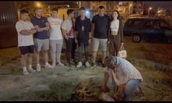 Ümit Özdağ’ın tahliyesini kurban keserek kutladılar