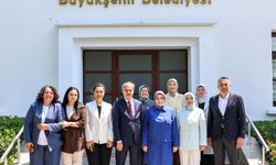 “Kadınlar güçlü Türkiye hedeflerinin en önemli yapı taşıdır”