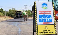 Büyükşehir Kaynarca’da asfalt mesaisini sürdürüyor