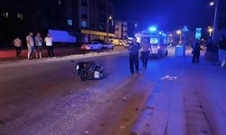 Sakarya plakalı motosiklet, elektrikli bisiklete çarptı: 1 ağır yaralı