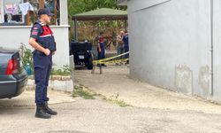 Yaralı halde ev baskınına gitti, 4 kişiyi yaraladı