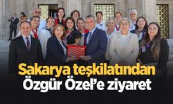 Grup toplantısına katılıp Özgür Özel'i ziyaret ettiler