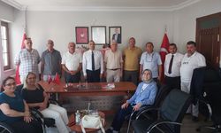 Muhtarlardan Zafer Partisi Sakarya İl Başkanlığı’na ziyaret