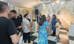 Yenicami’nin sevilen esnafı Ender Kamal dünyaevine girdi