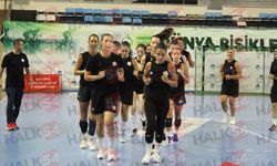 Sultanlar start verdi