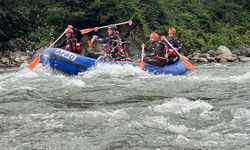Rize’de düzenlenen akarsuda selde arama kurtarma eğitmen eğitimi tamamlandı