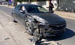 Kocaeli'de 2 otomobil çarpıştı: 1 yaralı
