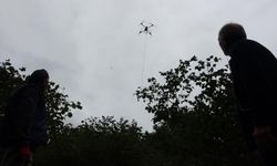 Karadenizli fındık üreticileri çuvalları drone ile taşıyor! Sakarya'da üretilen ilacı test edecekler