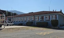 Gençlerden eğitime imece usulü destek
