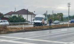 Akyazı'da yağmur kazayı beraberinde getirdi
