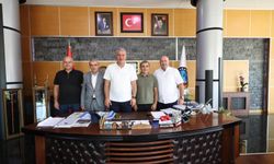 Başkan Osman Çelik, esnaf odası başkanlarıyla bir araya geldi