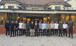Girişimcilik ve gençlik buluşması Reisoğlu Restoran’da Hamza REİS ev sahipliğinde gerçekleşti