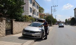 Büyükşehir zabıtası tek tek uyardı: “Yaya geçişleri yayalarındır…”