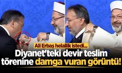 Diyanet'teki devir teslim törenine damga vuran görüntü!