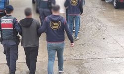 Bolu'da 'çocuğa cinsel istismar' ve 'dolandırıcılıktan' aranan 2 kişi yakalandı