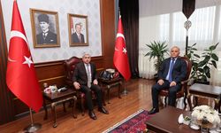 Sakarya'nın yeni emniyet müdürü Vali Doğan'ı ziyaret etti