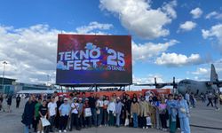 İmam Hatip öğrencileri Teknofest’te ufuklarını genişletti