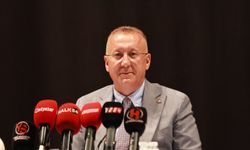 Başkan Işıksu: “Hiç kimse Adapazarı Belediyesi’nin itibarını küçük hesaplarına malzeme edemez”