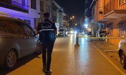 Kocaeli'de sokak ortasında bacağından vuruldu
