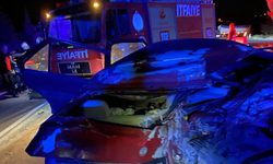 Milletvekilinin içinde bulunduğu araç kazaya karıştı: 1 ölü