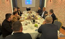 Bayraktar, kanatlı hayvan sektörünü görüştü