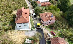 Serdivan’da kapsamlı asfalt çalışması devam ediyor