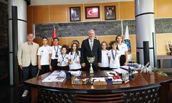 Serdivan Kano Takımı "Olimpik Umutlar"dan kupa ile döndü