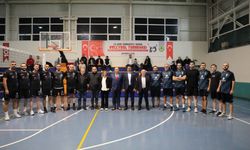 Ferizli’de 29 Ekim Cumhuriyet Kupası Voleybol Turnuvası başladı