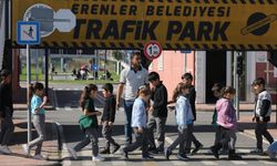 Erenler Belediyesi Trafik Parkı'nda geleceğin sürücüleri yetişiyor