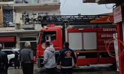 Evin çatı katında yakılan mangal ekipleri harekete geçirdi