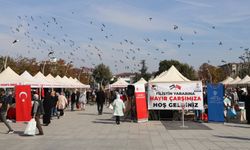 Sakarya’da Filistin’e destek için hayır çarşısı düzenlendi