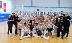 Sakarya Voleybol 3'te 3 yaptı