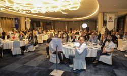 Prof. Dr. Emre Alkin, SATSO Çalıştayı'nda dünyayı ve Sakarya'yı ekonomik bakışla değerlendirdi