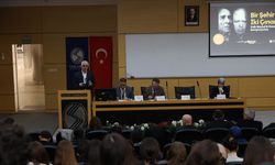 ‘Bir Şehir İki Çınar’ sempozyumunun ilk oturumu Faik Baysal oldu